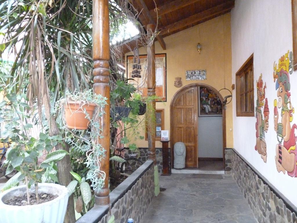 Posada Los Encuentros Panajachel Exterior foto